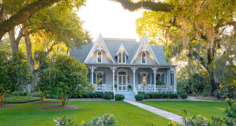 The exterior of St. Francisville Inn